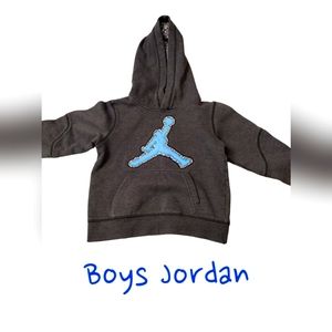 AIR JORDAN BOYS SIZE SMALL 4-5YEARS PULLOVER HOODIE